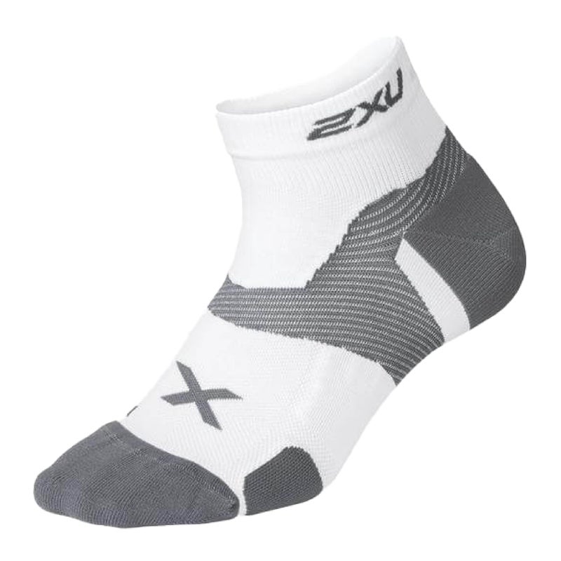 2XU Unisex Vectr Cushion 1/4 Crew Compression Socks - Sports Performance Socks - White/Grey - Size Small (Men's Size 3.5-5.5, Women's Size 5-7) - Image 1